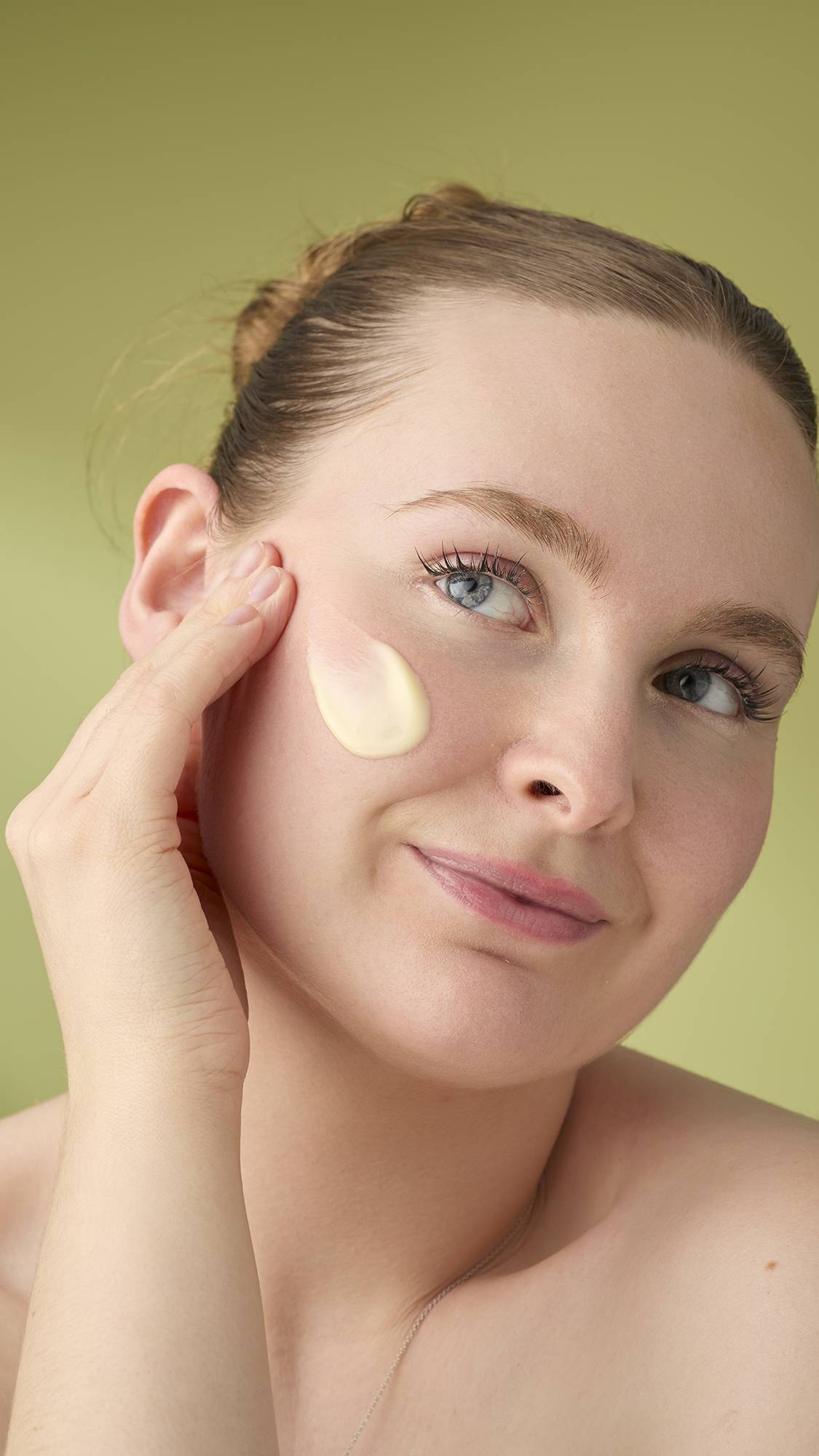 Honey, Beeswax & Almond Oil - US 73922