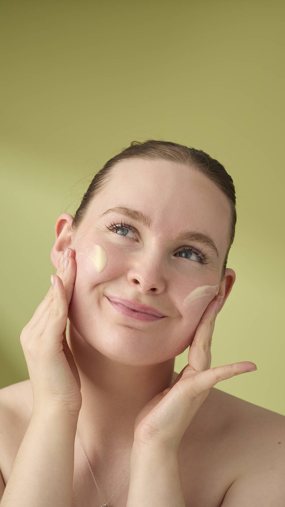 Honey, Beeswax & Almond Oil - US 73922