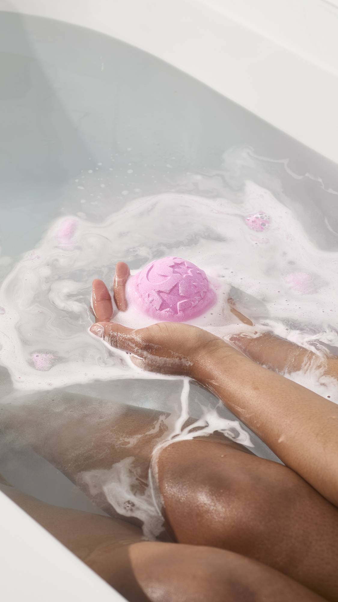 Book a Bath: The Icons - US 61497