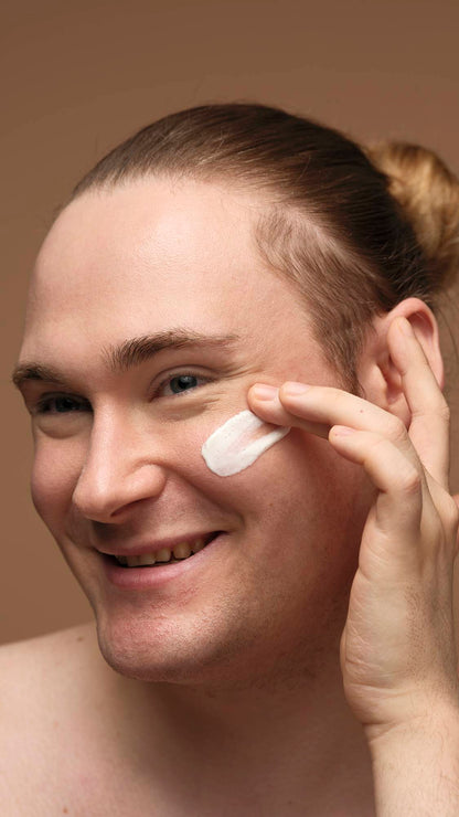 Cosmetic Lad Self-Preserving - US 02141